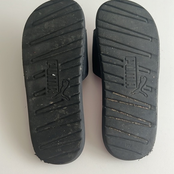 Puma Slides Men’s Black and Red - Picture 2 of 2